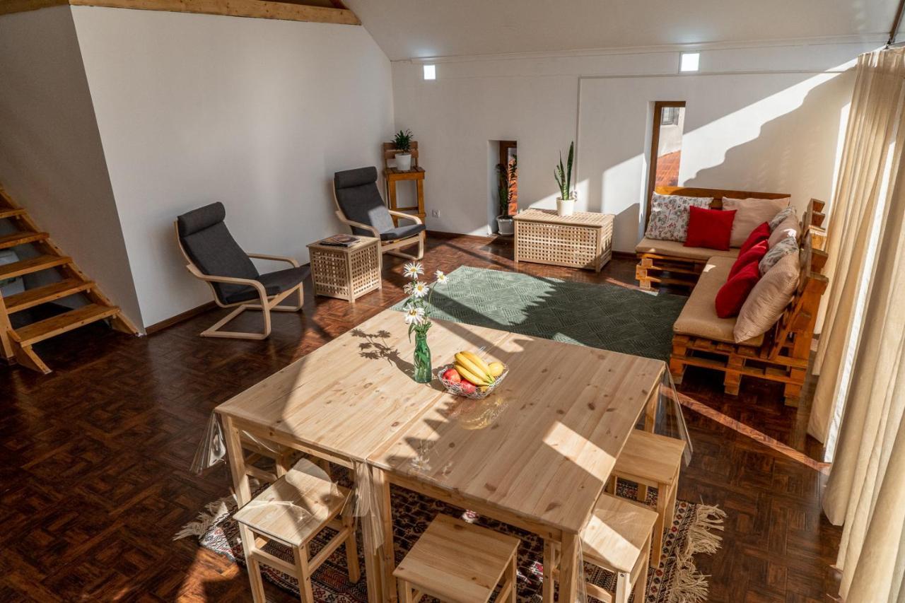 Modern Loft Lighthouse Vandrerhjem Karakol Eksteriør bilde