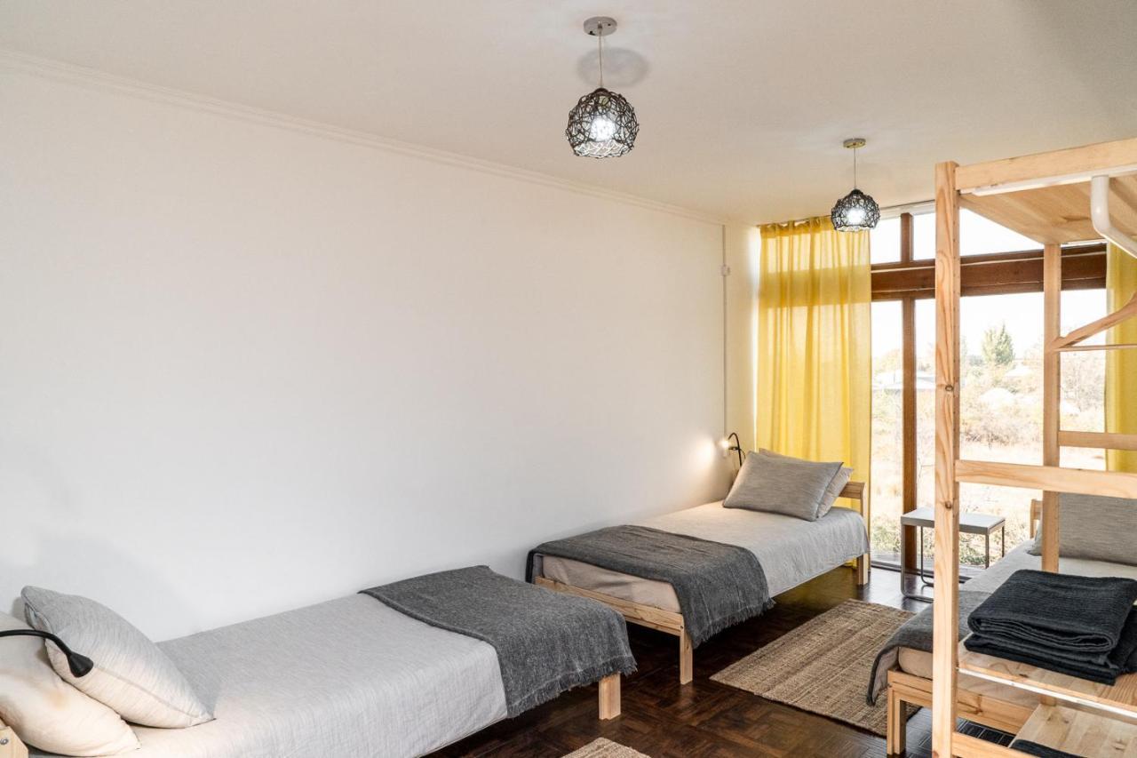 Modern Loft Lighthouse Vandrerhjem Karakol Eksteriør bilde